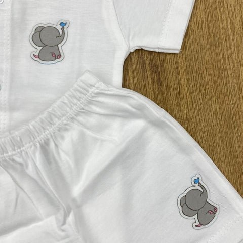 The item in the image is an (Magic train)Unisex Cotton Plain Baby Short Sleeves Suit & Short Pants. The small logo on both the shirt and shorts is a elephant.
